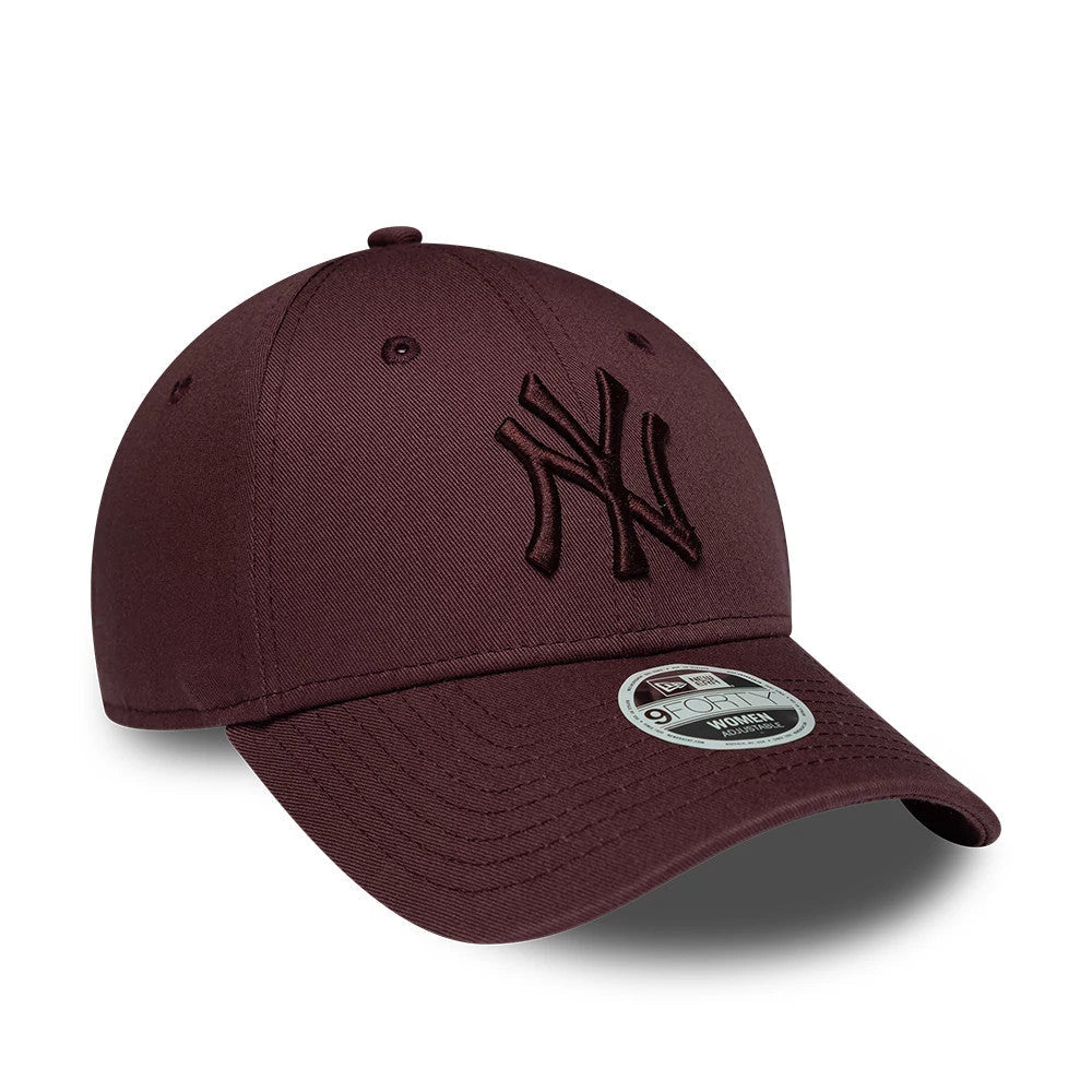 Casquette Femme 9FORTY New York Yankees League Essential Violet foncé